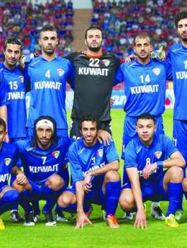 المنتخب الكويتي والفلسطيني في القدس