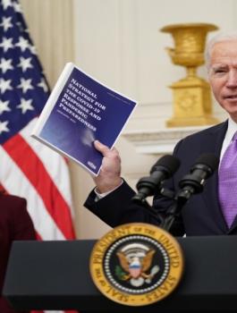 بايدن والحجر الصحي