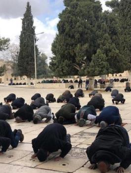 اقامة صلاة الجمعة