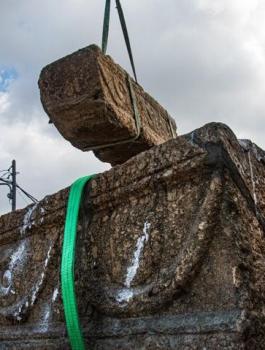 العثور على توابيت قرب تل أبيب