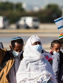 مهاجرون يهود الى فلسطين