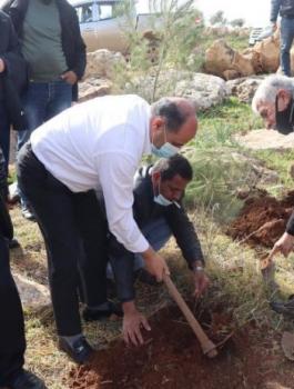 وزير الزراعة.JPG