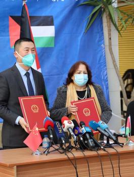 وزارة الصحة تتسلم جرعات ضد كورونا