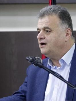 العمال الفلسطينيين وشاهر سعد