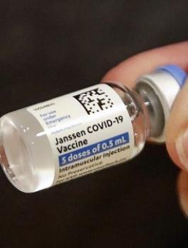 اسرائيل واللقاحات ضد كورونا والفلسطينيين