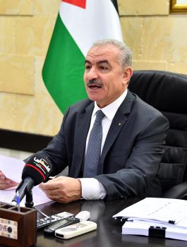 مجلس الوزراء.jpg