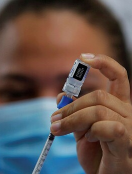 اسرائيل ولقاحات ضد كورونا