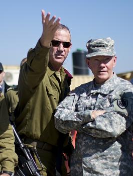 غانتس والجيش الاسرائيلي