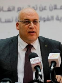 وزير العمل والضمان الاجتماعيى