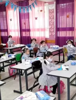 r1-1614429522.jpg