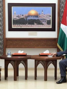 الرئيس عباس ورئيس جهاز المخابرات المصري