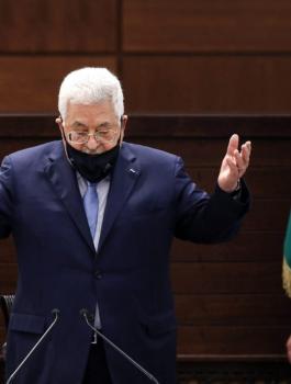 حركة فتح وعباس