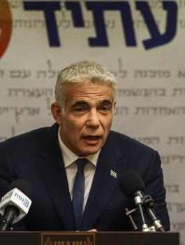 اسرائيل وحكومة لبيد