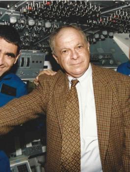 مقتل مدير وكالة الفضاء الاسرائيلية السابق في عكا