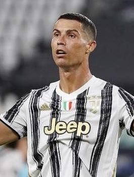 رونالدو وكوكولا