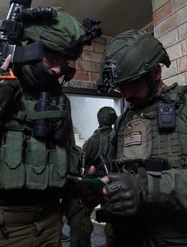 الاستيلاء على اموال الفلسطينيين