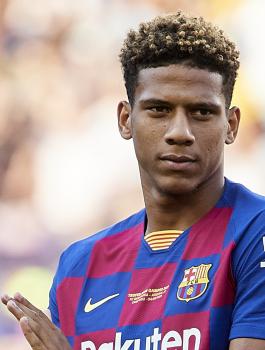 برشلونة ومدافعه توديبو