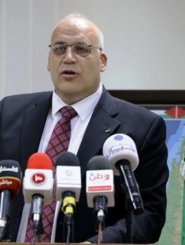 وزير العمل ونسبة البطالة في فلسطينم