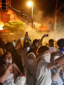 مينيابوليس الأمريكية