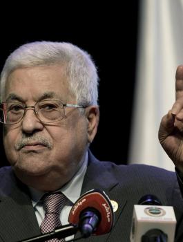 عباس وغانتس