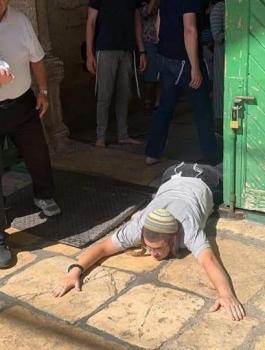 نفتالي بنيت والمسلمين