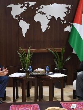 اشتيه والمبعوث الامريكي