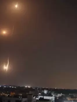 القبة الحديدة وطائرات اسرائيلية