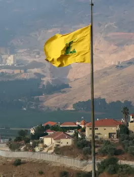 اطلاق صواريخ من لبنان