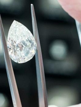 فرنسا اسرائيل وتجارة الماس