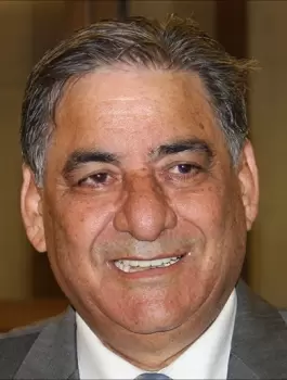 نبيل عمرو