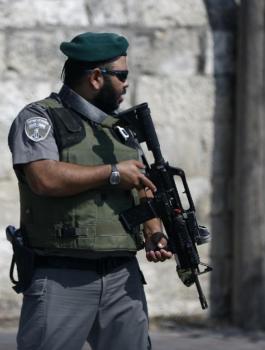 اسرائيل وبنك وتفجير