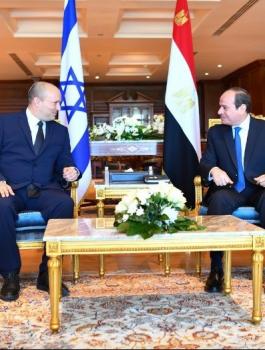 نفتالي بنيت