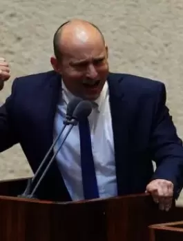 نفتالي بنيت