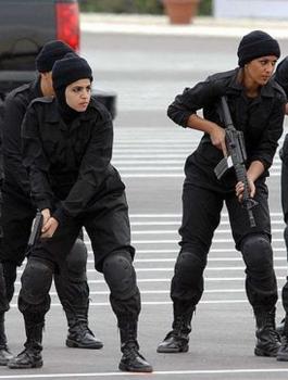 الكويت والنساء والجيش