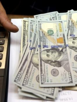 الدولار والشيقل