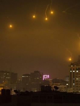 اسرائيل وغزة وتل ابيب