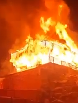 حرق في ام الفحم