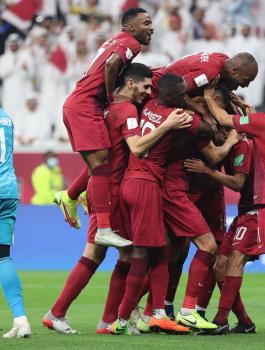 قطر والامارات