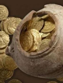 البحث عن دفائن ذهبية