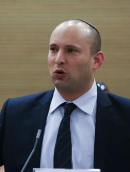 نفتالي بنيت والمفاوضات مع الفلسطينيين