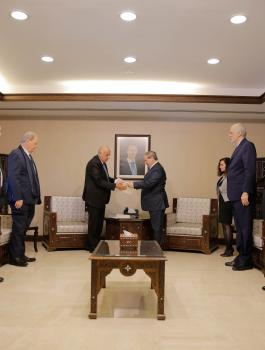 فتح وبشار الاسد