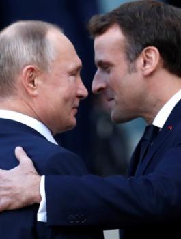ماكرون وبوتين