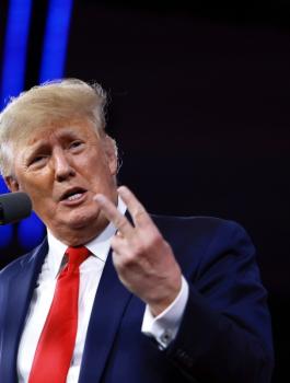 ترامب واوكرانيا