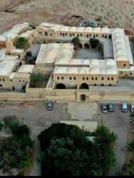 وزارة الاوقاف ومقام النبي موسى