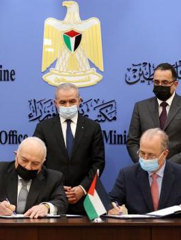 الحكومة الفلسطينية ومحطة توليد طاقة كهربائية