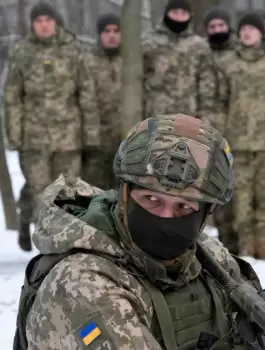 القوات الامريكية في روسيا