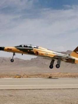 تحطم طائرة حربية ايرانية