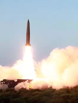 صاروخ باليستي وكوريا الشمالية