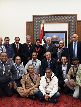 الرئيس عباس
