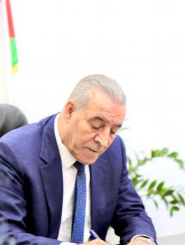 حسين الشيخ